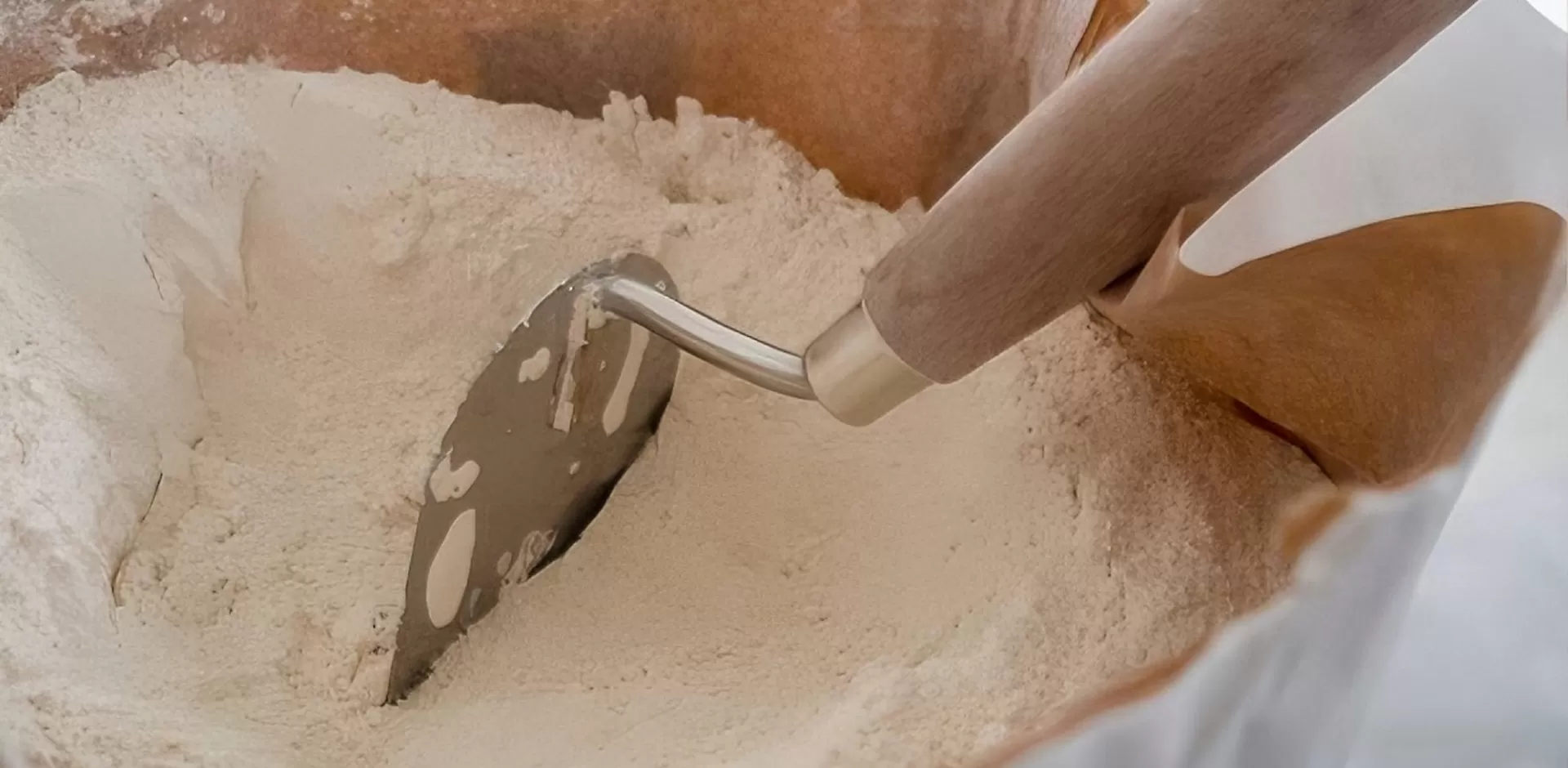 วิทยาศาสตร์ที่อยู่เบื้องหลังเซลลูโลสในฉาบผนัง