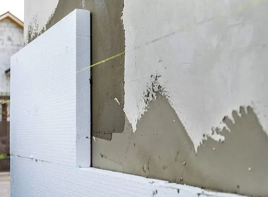 การป้องกันรอยแตกในระบบ EIFS: บทบาทสำคัญของ VAE RDP ในระบบฉนวนภายนอก